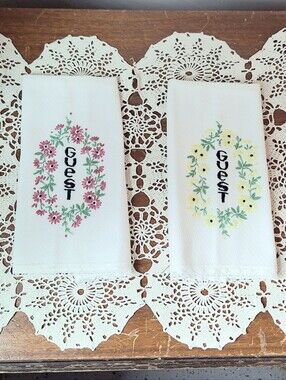 Handmade Cotton Embroidered Guest Hand Toweld, Set of 2